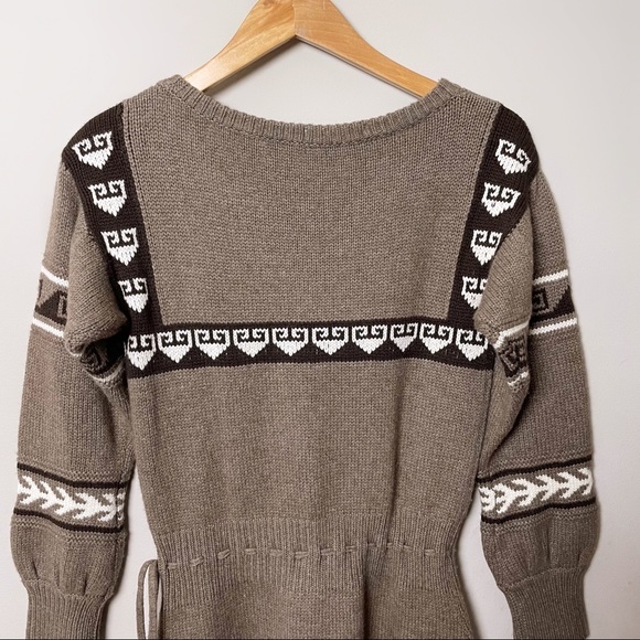 Alice + Olivia Retro Brown Fringe Sweater Dress Medium - Picture 10 of 15